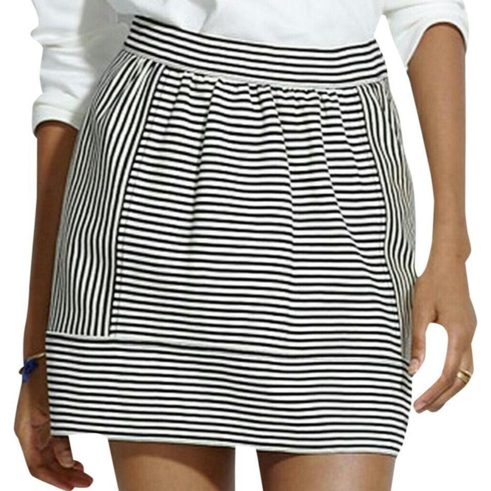 MADEWELL Black Ivory Ponte Swivel Mini Striped Abstract Artsy Skirt SIZE 0